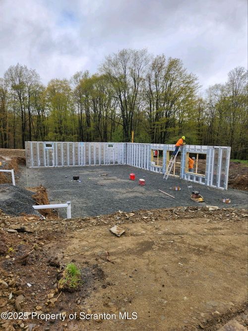 742 May Road Road, Thompson, PA, 18465 | Card Image