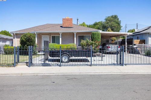3459 W Euclid Ave, Stockton, CA, 95204-1220 | Card Image