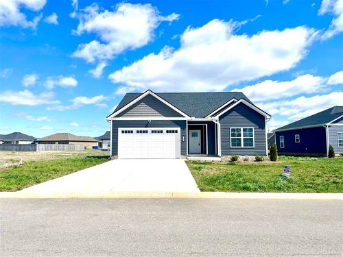 404 Victoria Way, Franklin, KY, 42134-1582 | Card Image