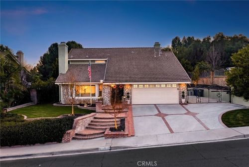 5 Los Felis Dr, Pomona, CA, 91766-4772 | Card Image