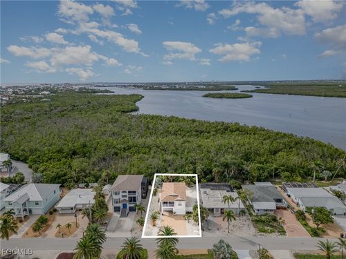 401 Donora Blvd, FORT MYERS BEACH, FL, 33931-3607 | Card Image