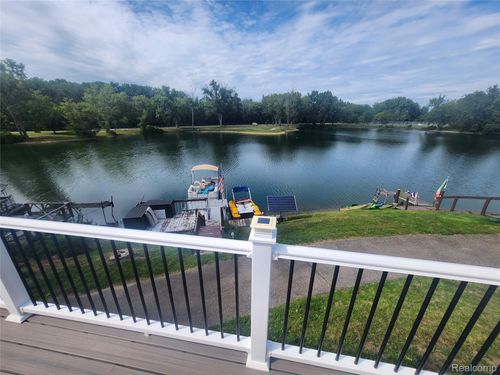 309-10001 E Goodall Rd, Durand, MI, 48429-9744 | Card Image