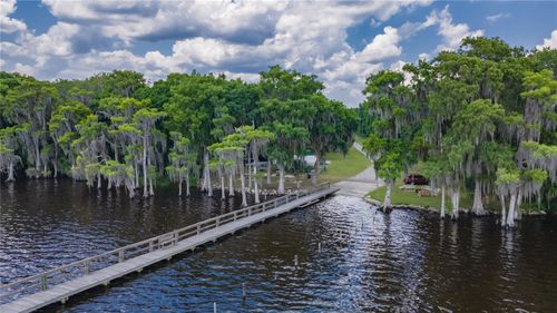 210 Se 1st St, GEORGETOWN, FL, 32139 | Card Image