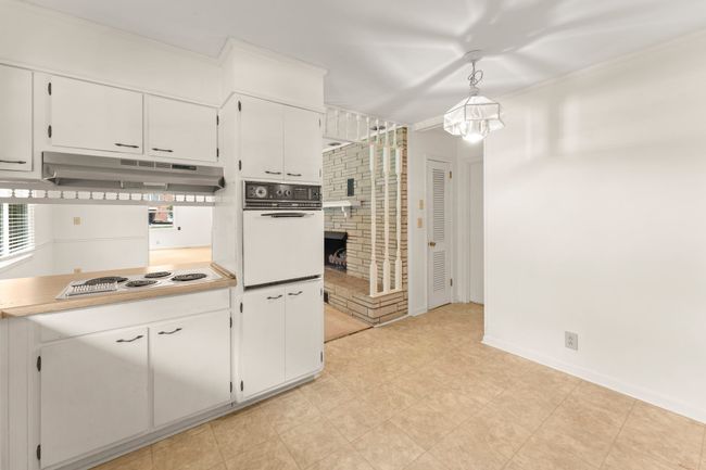 307 Mary Sharp Dr, House other with 3 bedrooms, 2 bathrooms and 2 parking in Decherd TN | Image 12