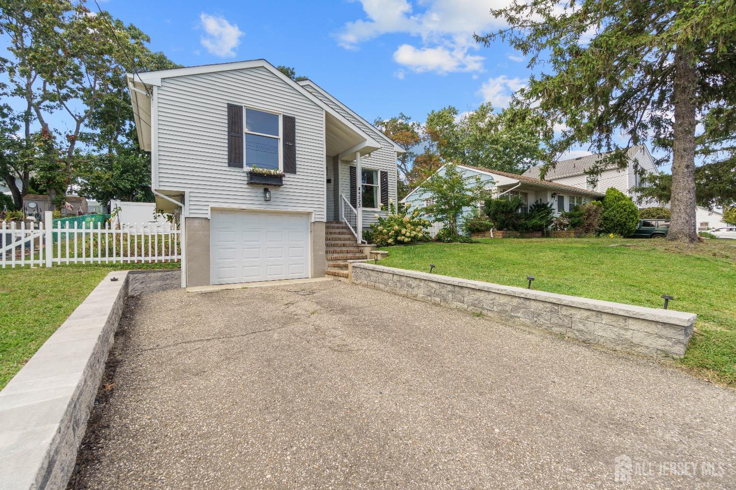 Hillside Ave, Point Pleasant Boro, NJ 08742