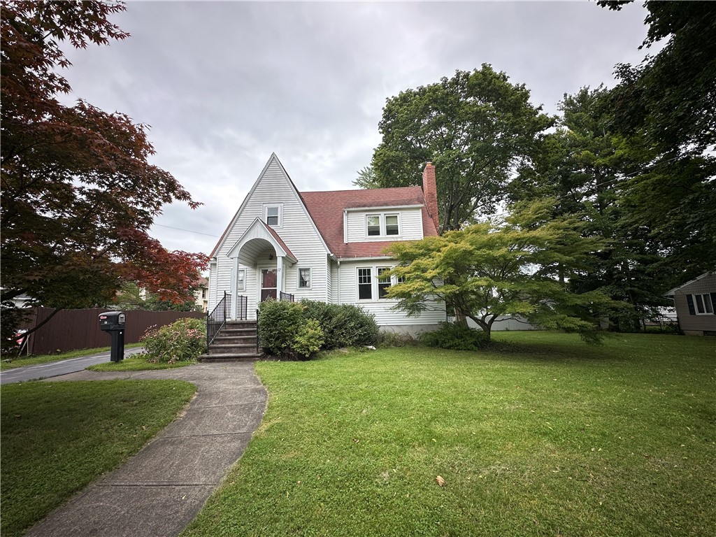 Lake Ave, Auburn, NY 13021