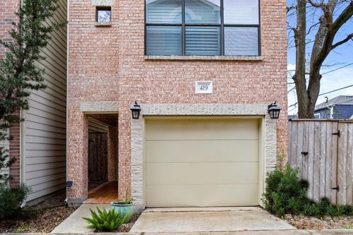 419 W 26th St, Houston, TX, 77008-2006 | Card Image
