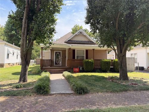 713 W 1st Street, Pittsburg, KS, 66762 | Card Image