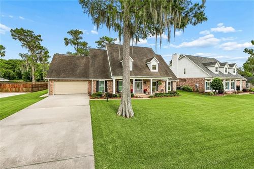 13 Zee Ann Dr, Luling, LA, 70070-3130 | Card Image