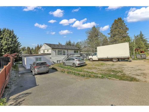 12841 98 Avenue, Surrey, BC, V2T5J9 | Card Image