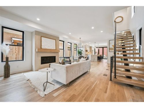 2845 W 36th Ave, Denver, CO, 80211-2818 | Card Image