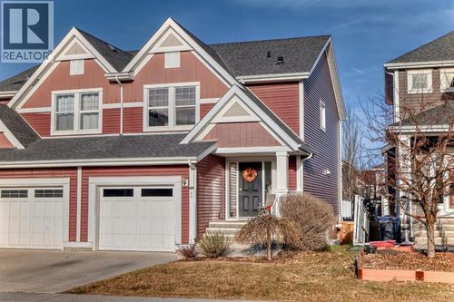 786 River Heights Cres, Cochrane, AB, T4C0J4 | Card Image