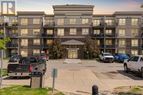 135 Sandpiper Rd, Fort Mcmurray, AB, T9K0N3 | Card Image