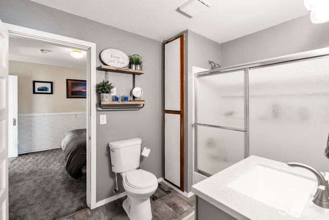 64 Brady Loop Rd E, House other with 3 bedrooms, 2 bathrooms and 4 parking in Montesano WA | Image 16