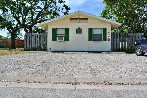 1-109 Pierce Ave, Cape Canaveral, FL, 32920-4923 | Card Image