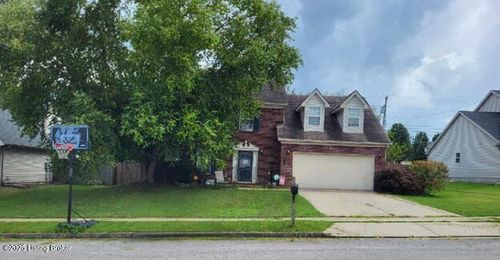 412 Perry Dr, Nicholasville, KY, 40356-2462 | Card Image