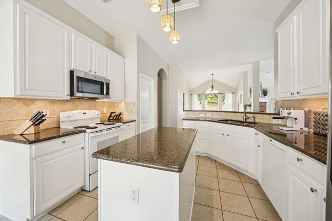 1532 Streams Way, House other with 3 bedrooms, 2 bathrooms and null parking in Allen TX | Image 9