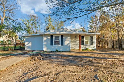 3709 S Hughes Ave, Fort Worth, TX, 76119-2073 | Card Image