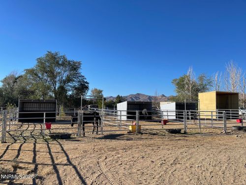 31 Amanette Way, Yerington, NV, 89447-9759 | Card Image