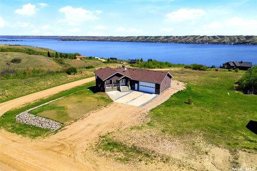 701 Saskatoon Drive, Katepwa Beach, SK, S0G2Y0 | Card Image