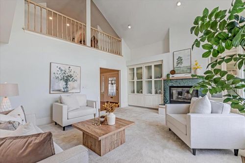 137 S 17th St, San Jose, CA, 95112-2158 | Card Image