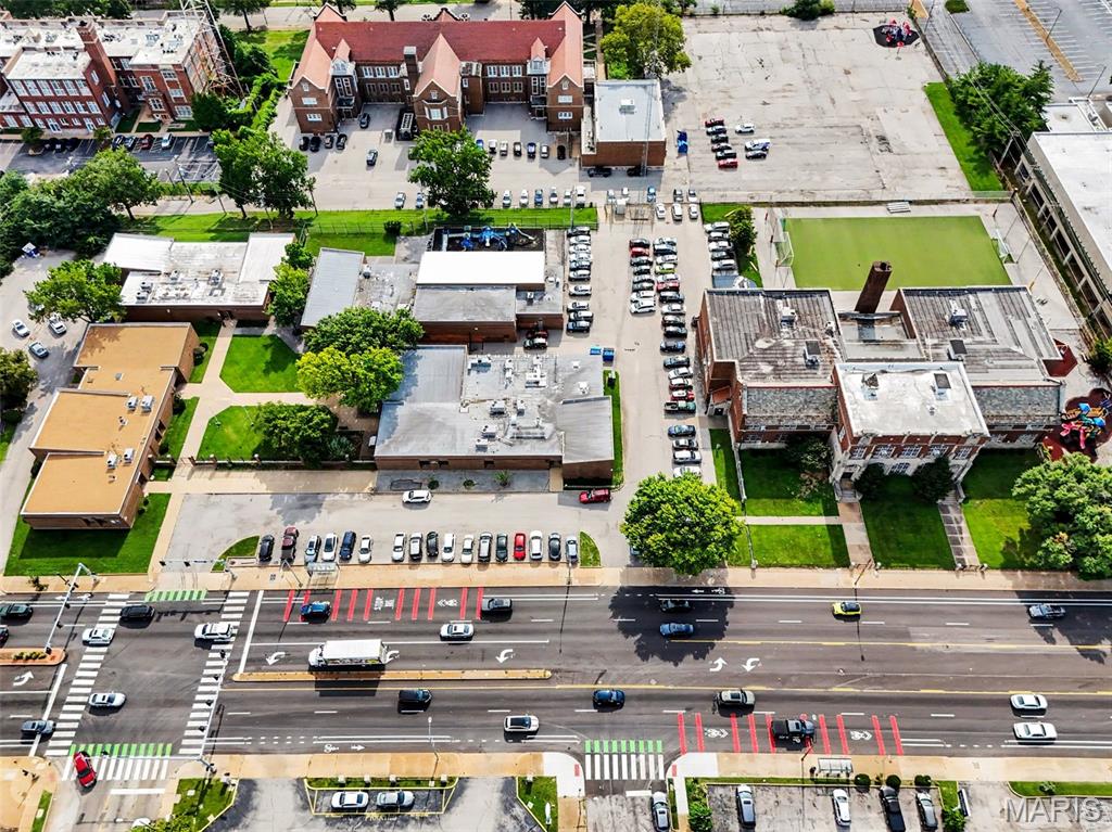 Commercial Sale in St Louis
