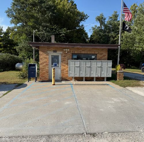 6297 W County Road 750 S, Reelsville, IN, 46171-8830 | Card Image