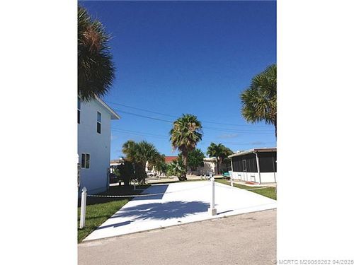 797 Nettles Blvd, Jensen Beach, FL, 34957-3365 | Card Image