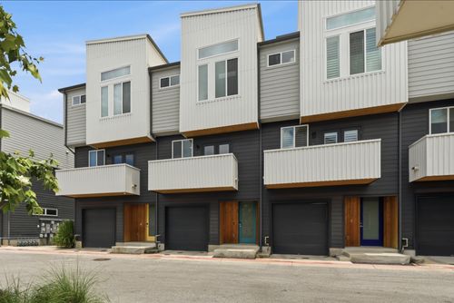 93-814 N. Bluff Drive, Austin, TX, 78745 | Card Image
