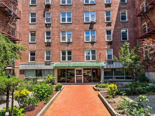 306-43-43 Kissena Blvd, Flushing, NY, 11355-2955 | Card Image