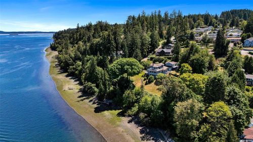 1231 Sutherland Dr, Cowichan Bay, BC, V0R1N2 | Card Image