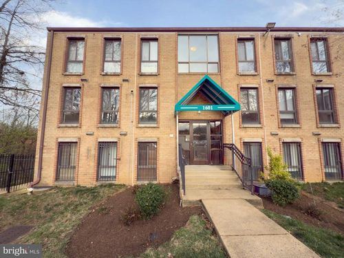 apt-201-1601 Gainesville St Se, WASHINGTON, DC, 20020-3275 | Card Image