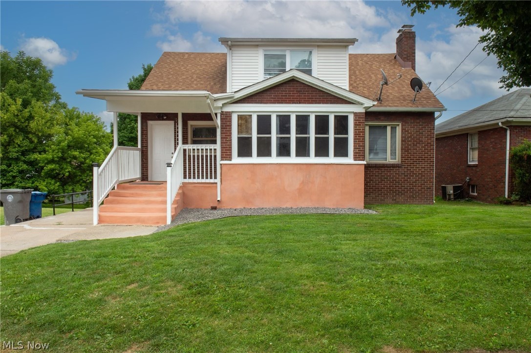 Jean St, Youngstown, OH 44502