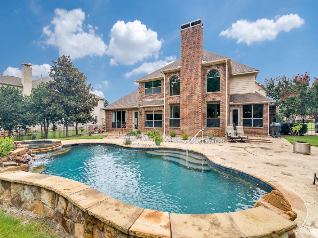 Mockingbird Ln, Flower Mound, TX 75022