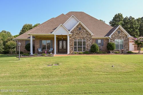 4650 Pleasant Breeze Dr, Olive Branch, MS, 38654-0012 | Card Image