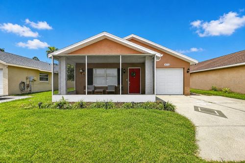 4772 Silver Cir, ZEPHYRHILLS, FL, 33541-6517 | Card Image