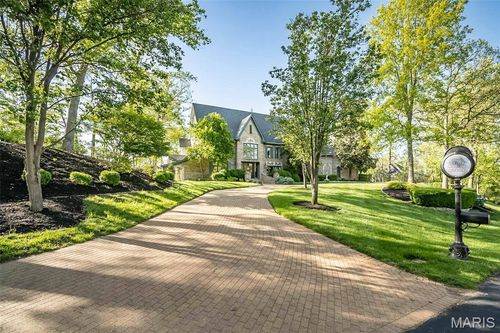 16925 Lewis Spring Farms Rd, Wildwood, MO, 63005-6550 | Card Image