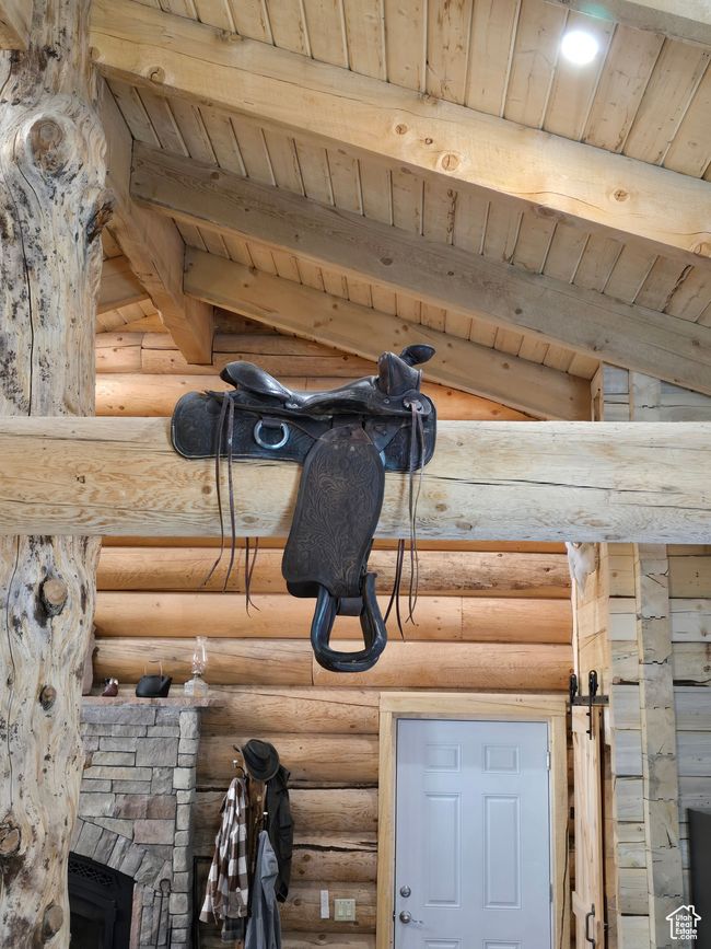 Details with wood ceiling and beam ceiling | Image 110