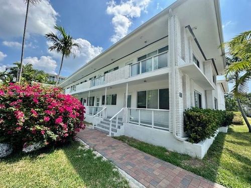 apt-2-1065 98th St, Bay Harbor Islands, FL, 33154-1764 | Card Image