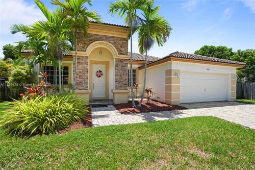 9506 Sw 220th Ln, Cutler Bay, FL, 33190-1113 | Card Image