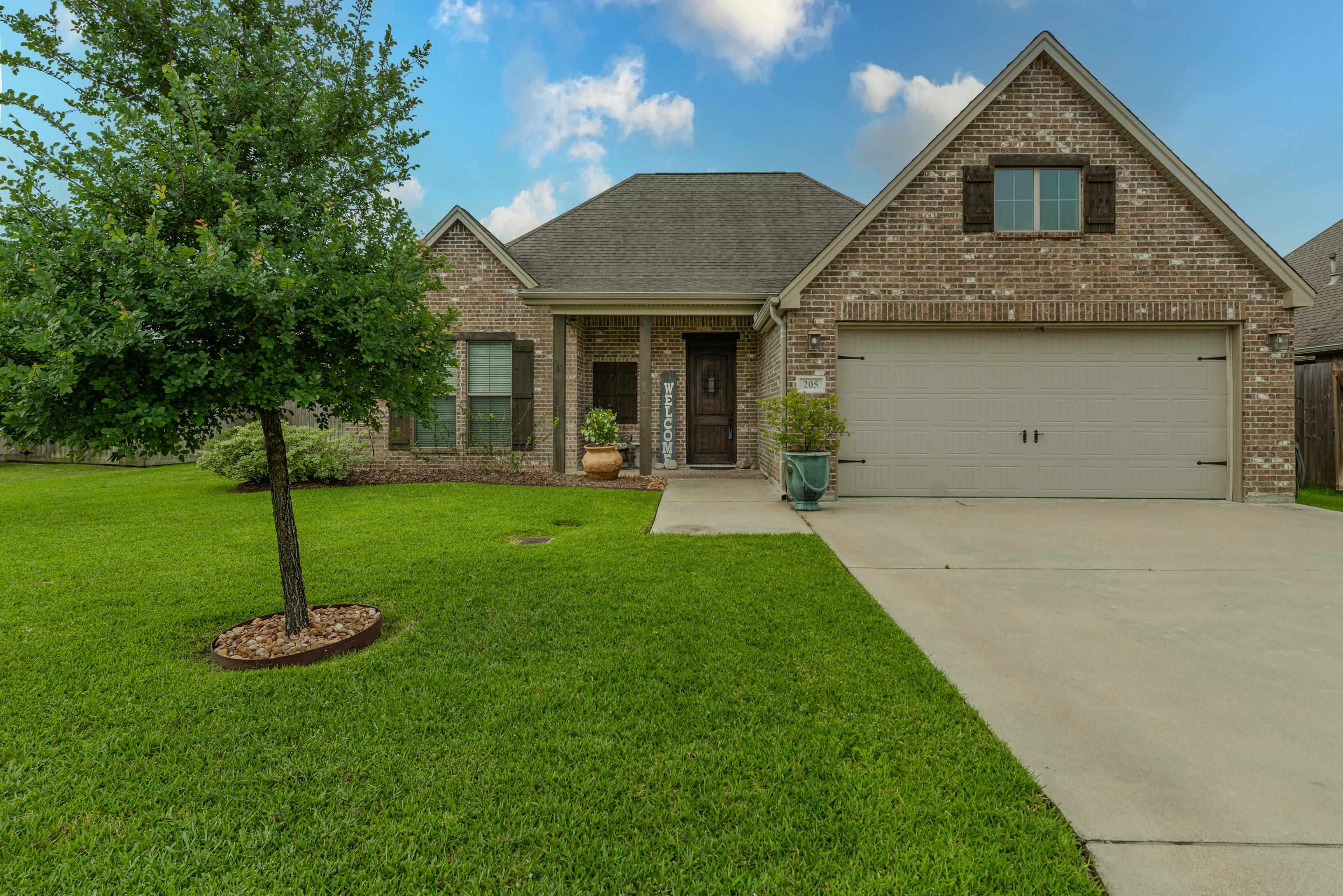 Heather Ln, Lumberton, TX 77657