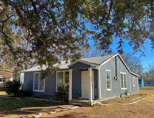 2530 W Elm St, Denison, TX, 75020-1412 | Card Image