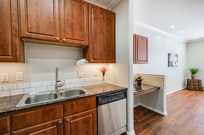 APT-236 - 1711 Old Spanish Trl, Condo with 1 bedrooms, 1 bathrooms and 2 parking in Houston TX | Image 11