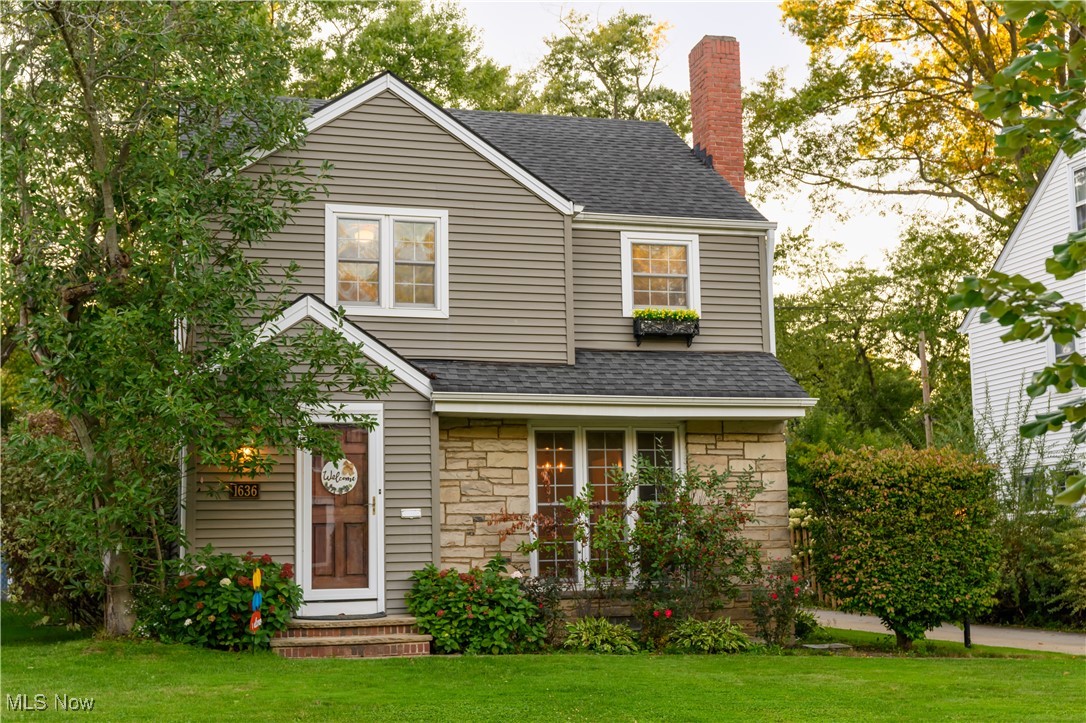 Oakmount Rd, Cleveland, OH 44121