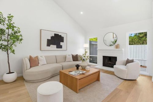 1140 Continentals Way, Belmont, CA, 94002-3119 | Card Image
