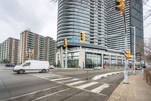 2419-585 Bloor St E, Toronto, ON, M4W0B3 | Card Image