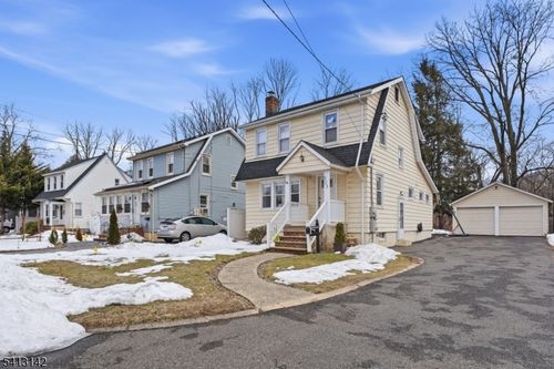 623 Parkview Ave, North Plainfield, NJ, 07063-1836 | Card Image