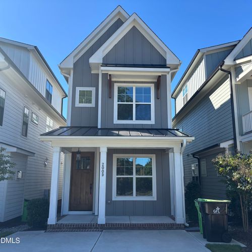 d-200 E Moore St, Apex, NC, 27502-1923 | Card Image