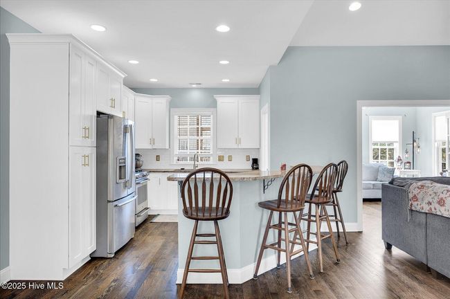 916 Sloop Point Loop Rd, House other with 4 bedrooms, 3 bathrooms and 2 parking in Hampstead NC | Image 17