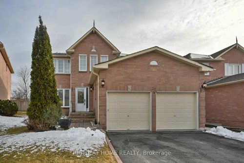 37 Willcocks Cres, Ajax, ON, L1T3L9 | Card Image